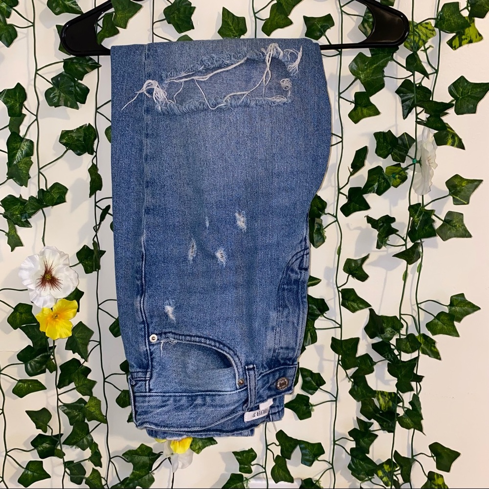 Forever 21 Boyfriend Fit Jeans